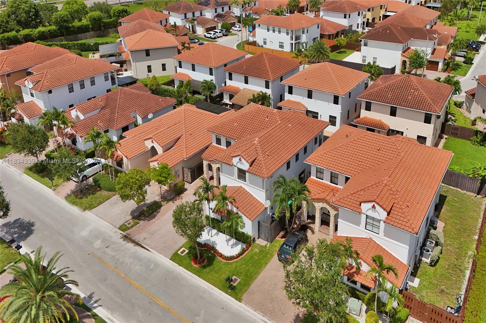 1007 NW 99th Ct