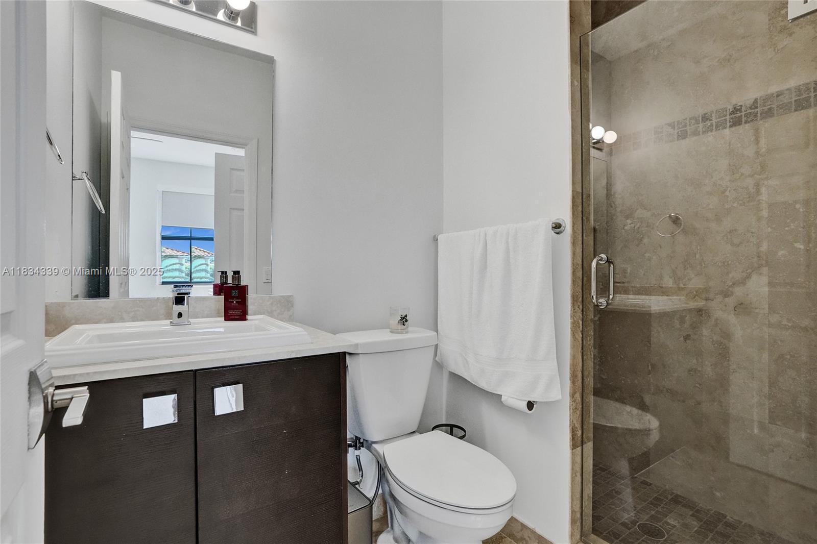 FONTAINEBLEAU WEST NORTH - Residential