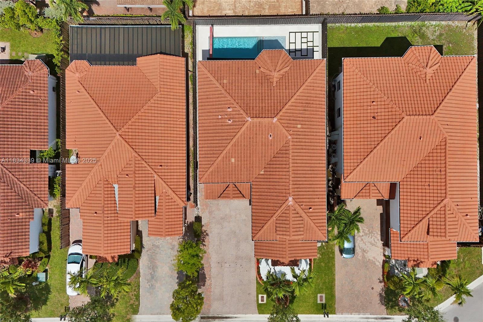 FONTAINEBLEAU WEST NORTH - Residential