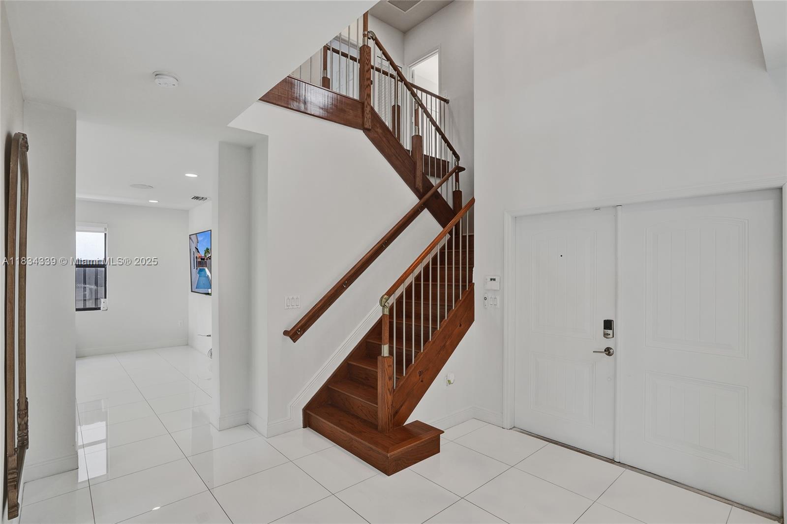 FONTAINEBLEAU WEST NORTH - Residential