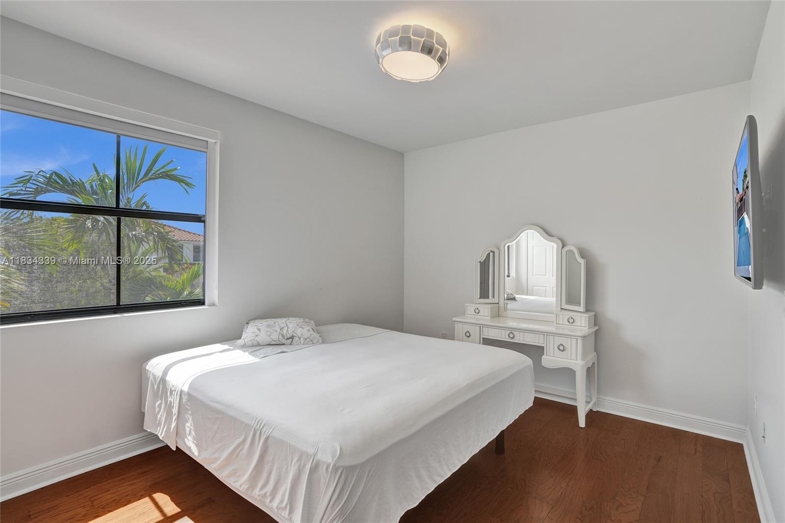 FONTAINEBLEAU WEST NORTH - Residential