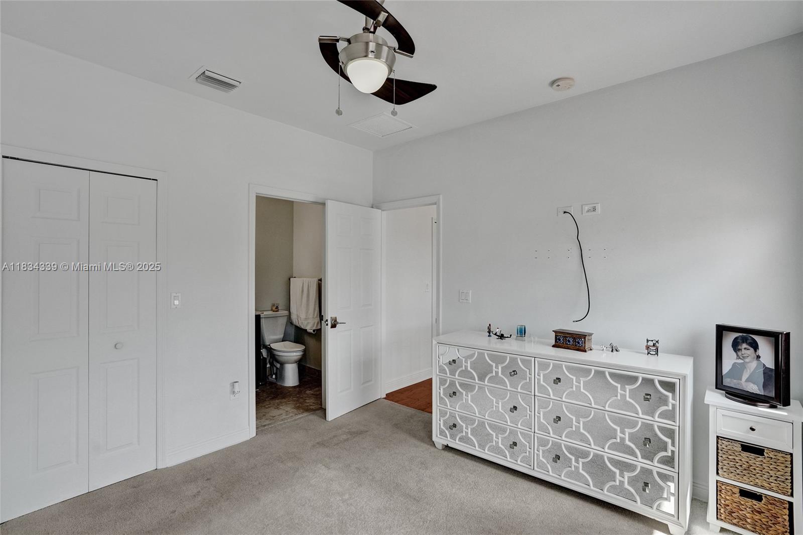 FONTAINEBLEAU WEST NORTH - Residential