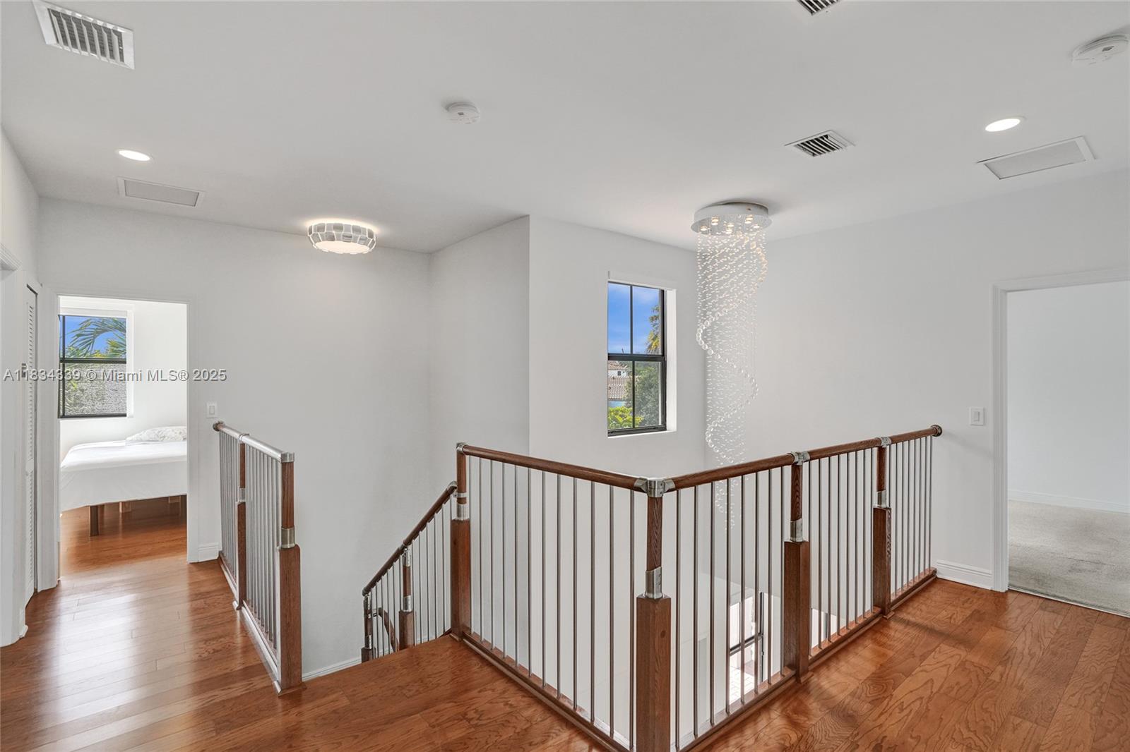 FONTAINEBLEAU WEST NORTH - Residential