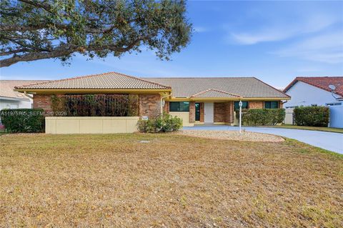 Photo of 5250 King Arthur Ave, Davie, FL 33331 (MLS # A11975735)