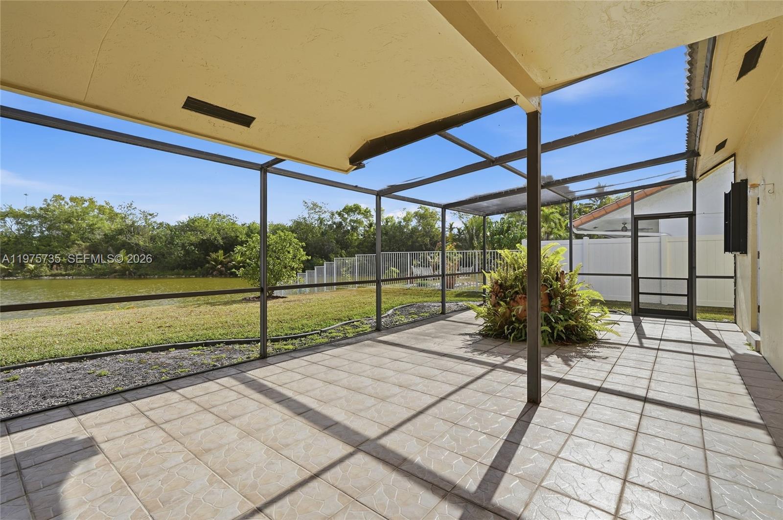 HAWKES BLUFF - Residential