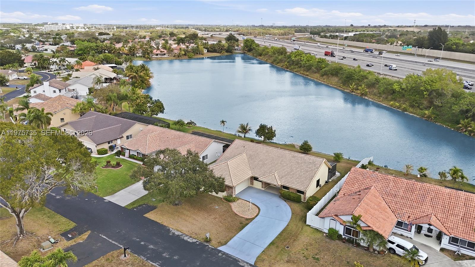 HAWKES BLUFF - Residential