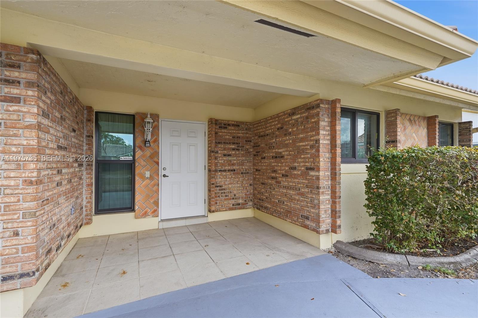 HAWKES BLUFF - Residential