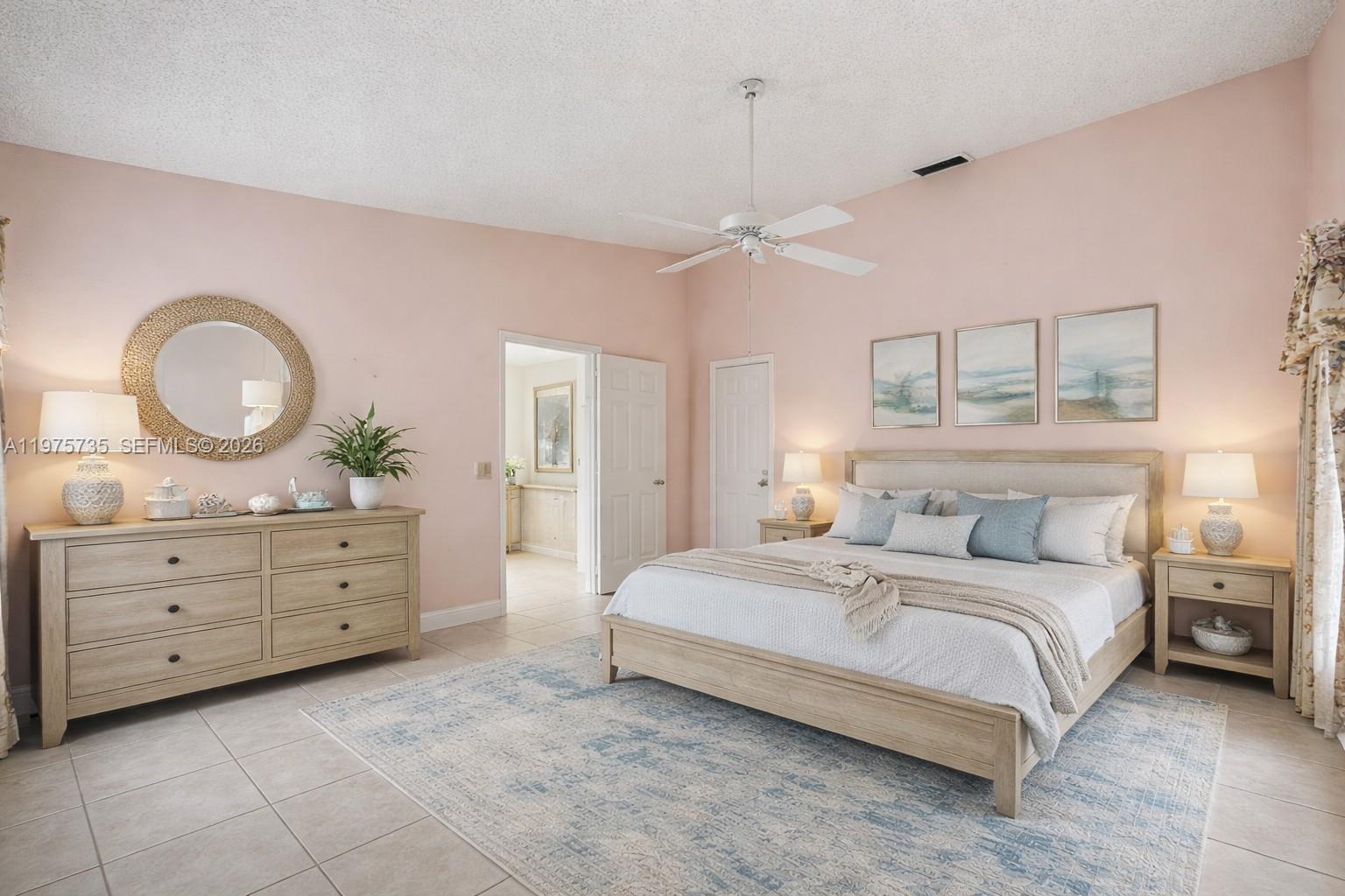 HAWKES BLUFF - Residential