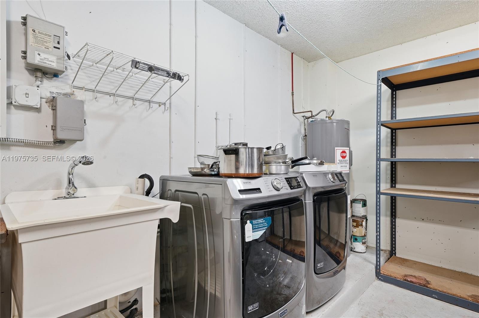 HAWKES BLUFF - Residential