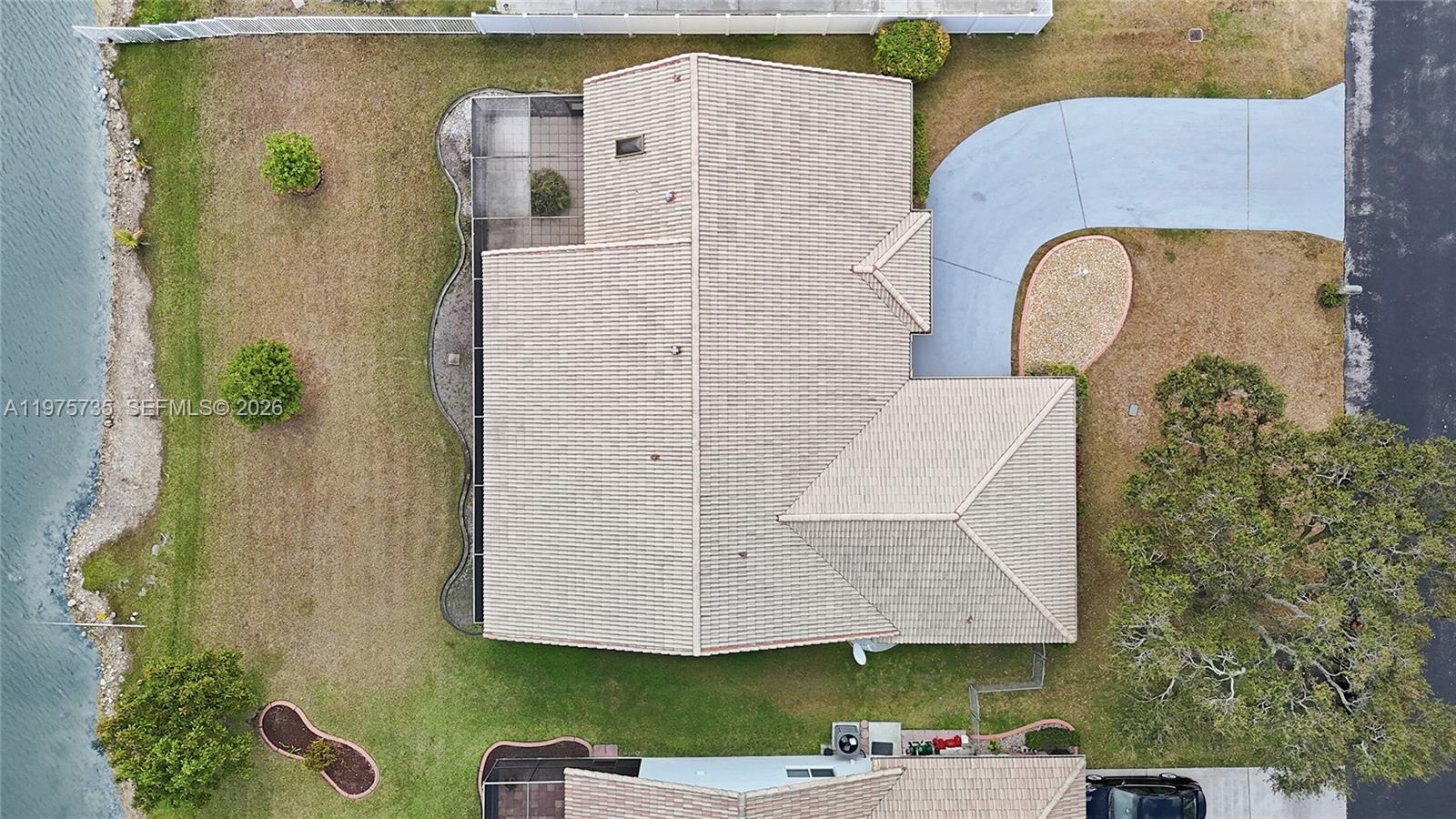 HAWKES BLUFF - Residential