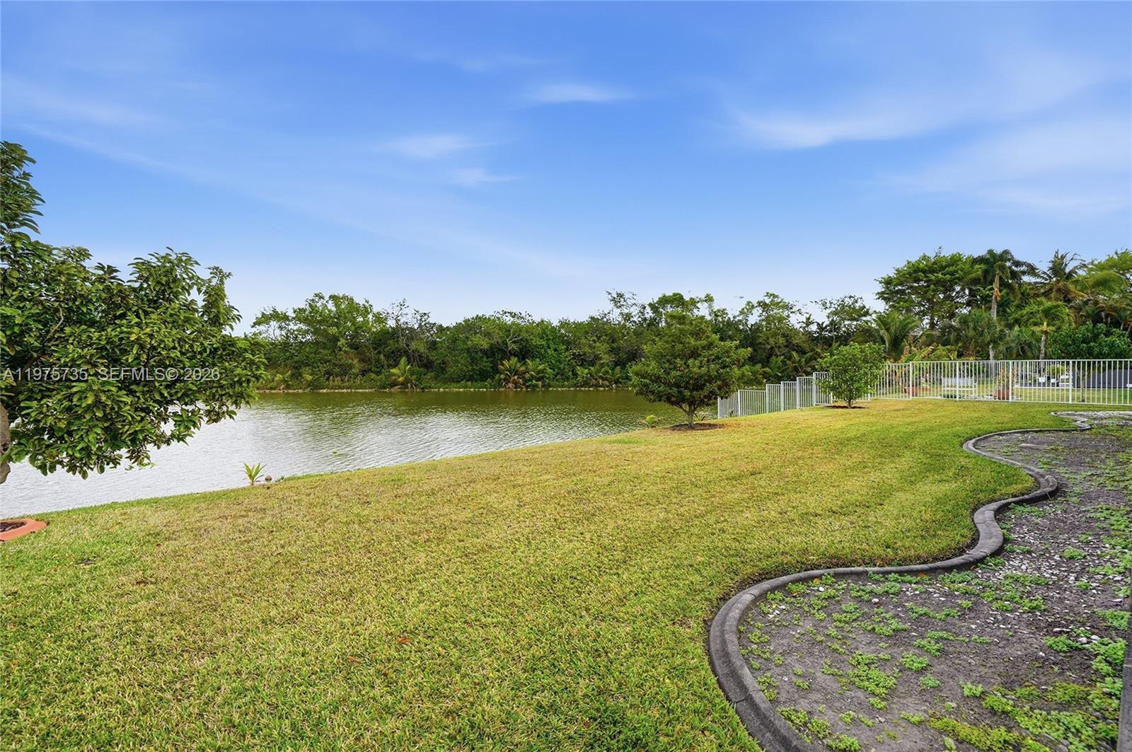 HAWKES BLUFF - Residential