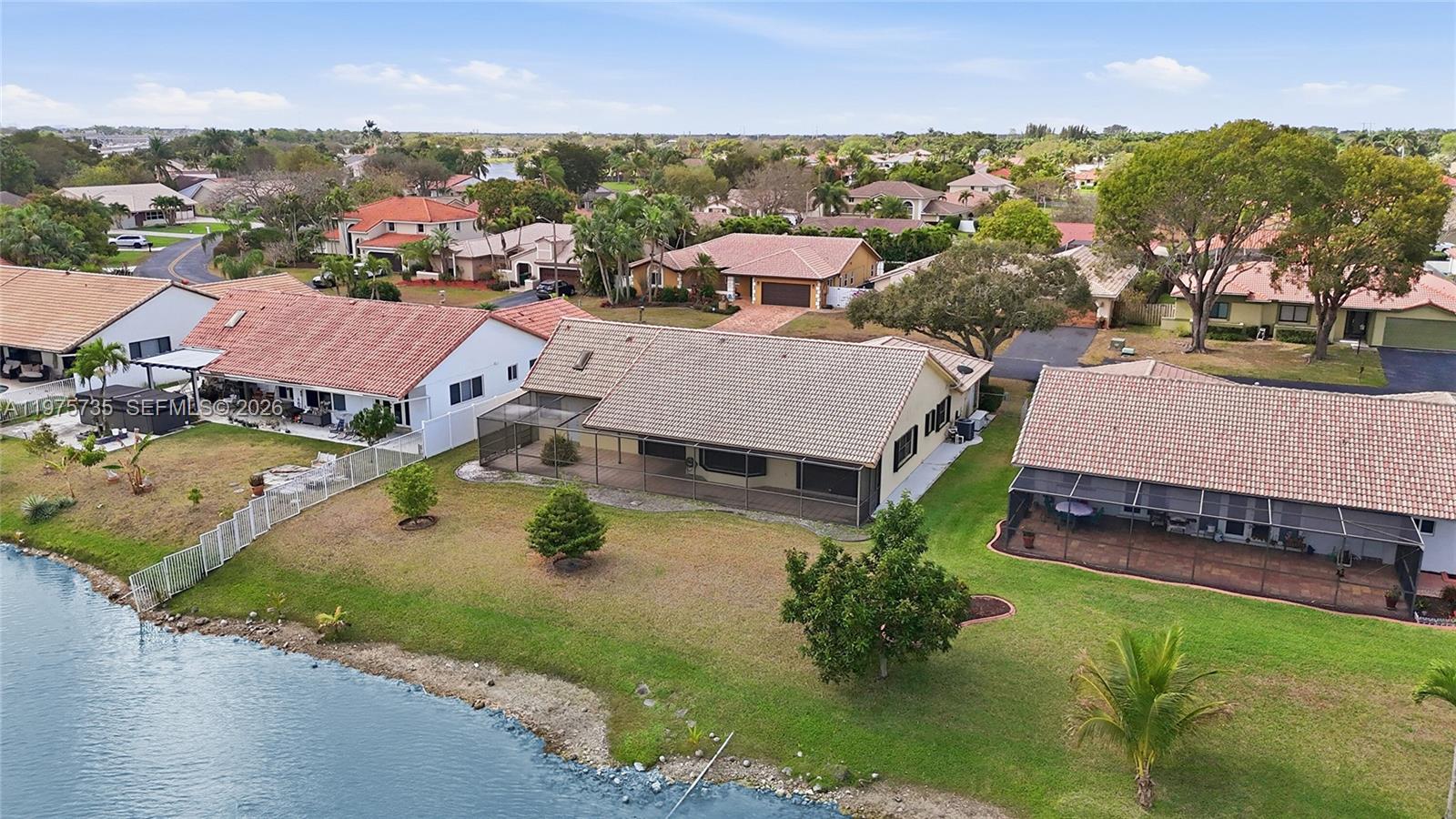 HAWKES BLUFF - Residential