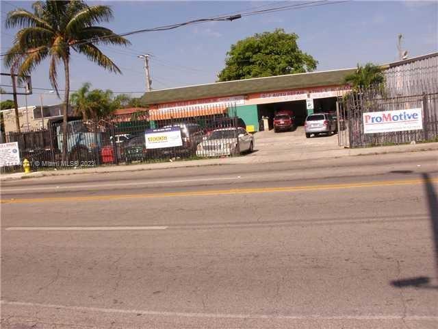 - Commercial Lease