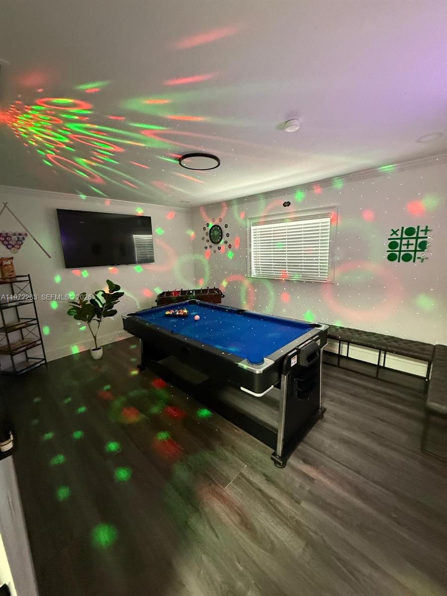 WESTWIND LAKES SEC 4 - Residential