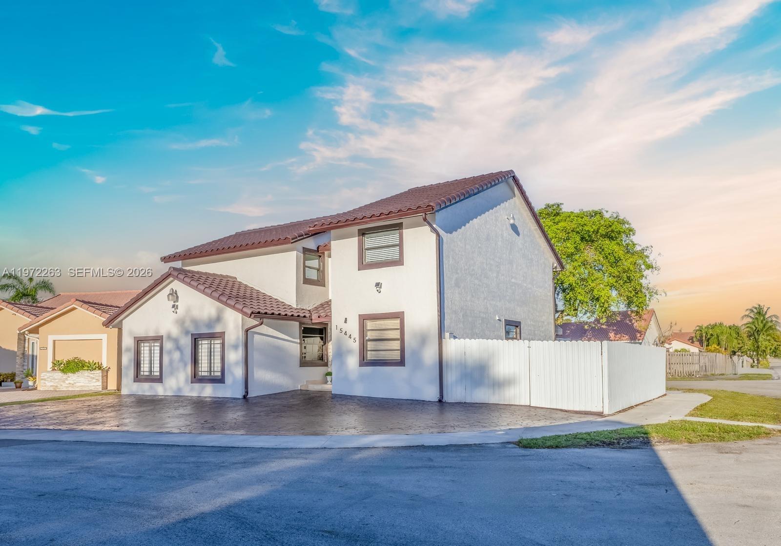 WESTWIND LAKES SEC 4 - Residential