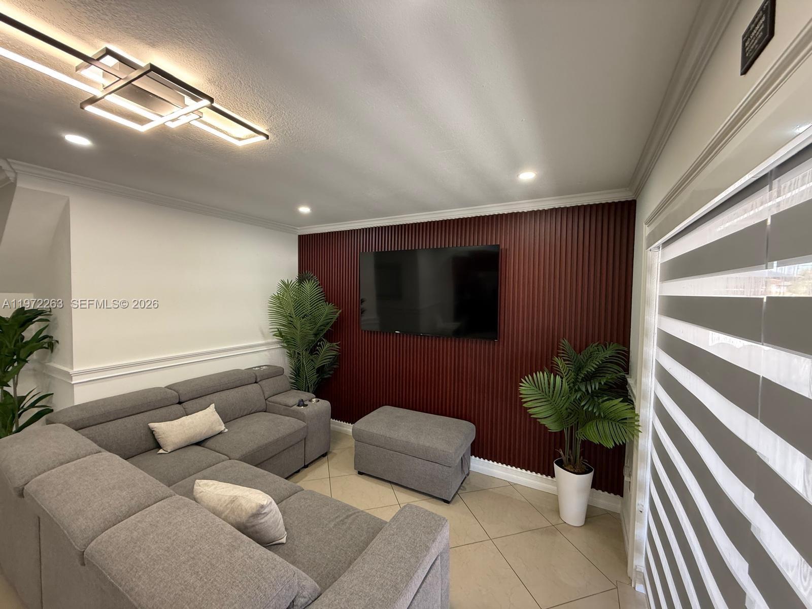 WESTWIND LAKES SEC 4 - Residential