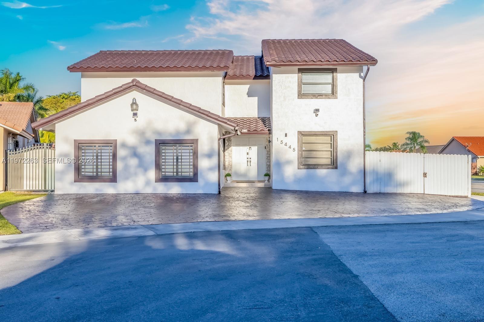 WESTWIND LAKES SEC 4 - Residential