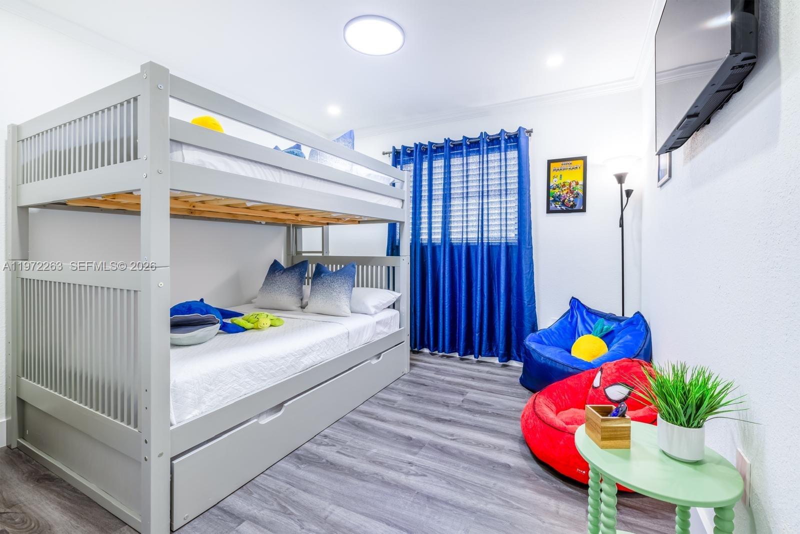 WESTWIND LAKES SEC 4 - Residential