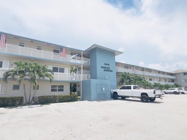 Property for Sale at 5800 Margate Blvd 814-8, Margate, Broward County, Florida - Bedrooms: 1 
Bathrooms: 1  - $110,000