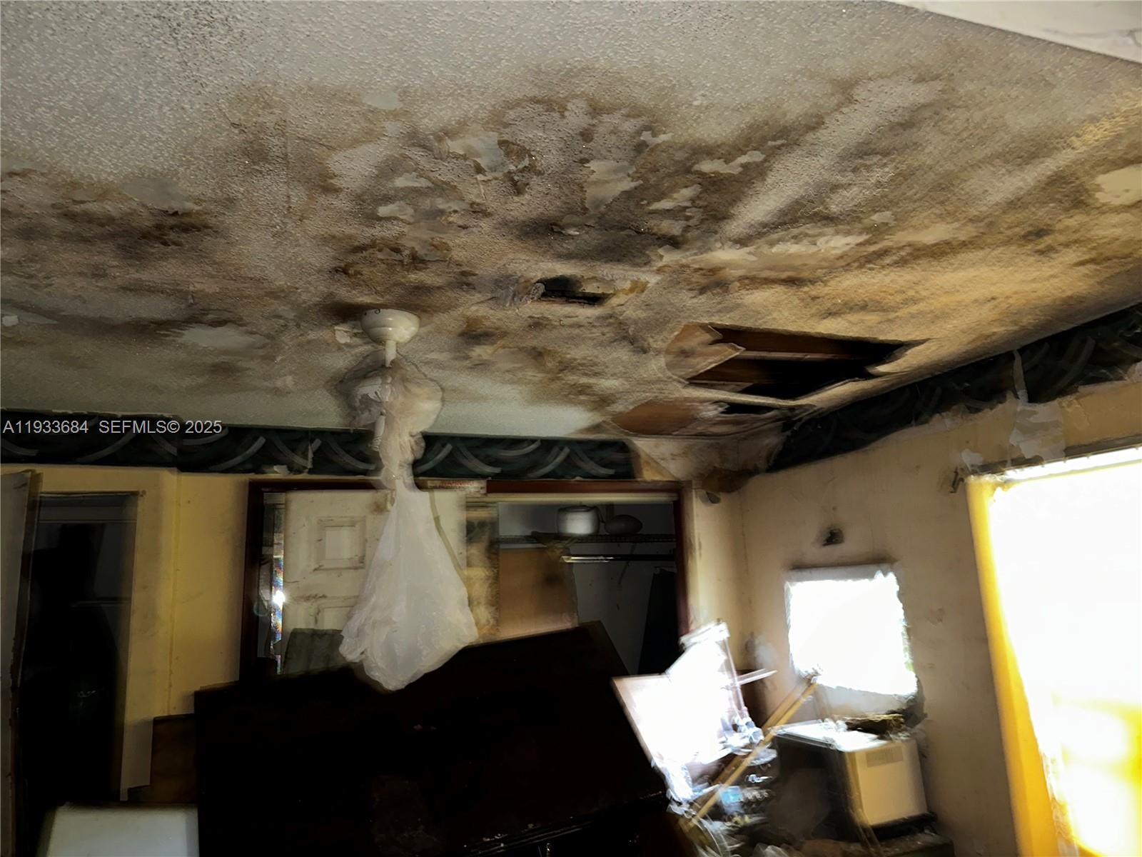 THE TROPICS ADDN - Residential