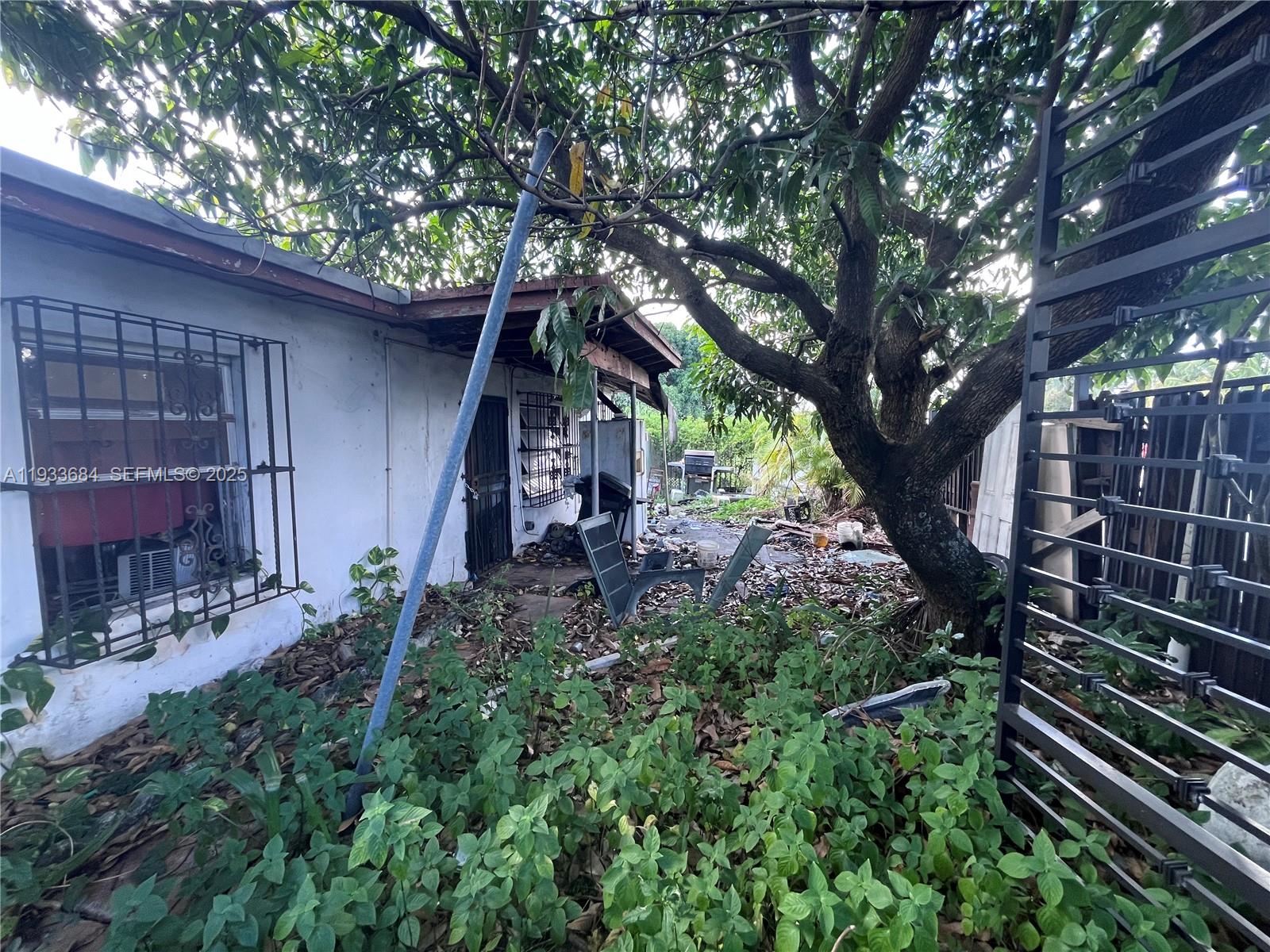 THE TROPICS ADDN - Residential