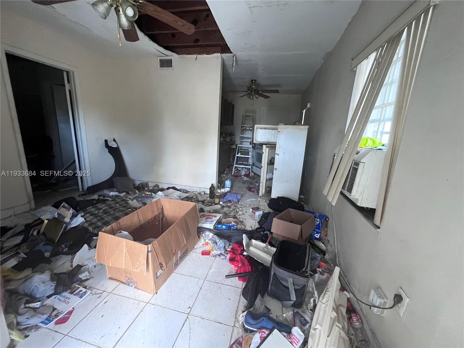 THE TROPICS ADDN - Residential