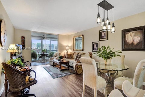 Tiny photo for 415 SE 11th Ter #207, Dania Beach, FL 33004 (MLS # A12042220)