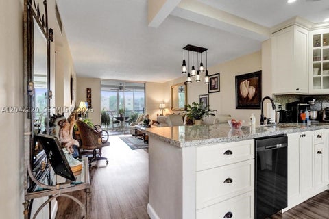 Tiny photo for 415 SE 11th Ter #207, Dania Beach, FL 33004 (MLS # A12042220)