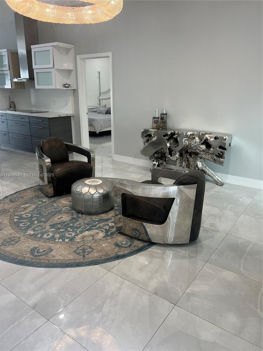 WHITEHORSE ESTATES - Residential Lease