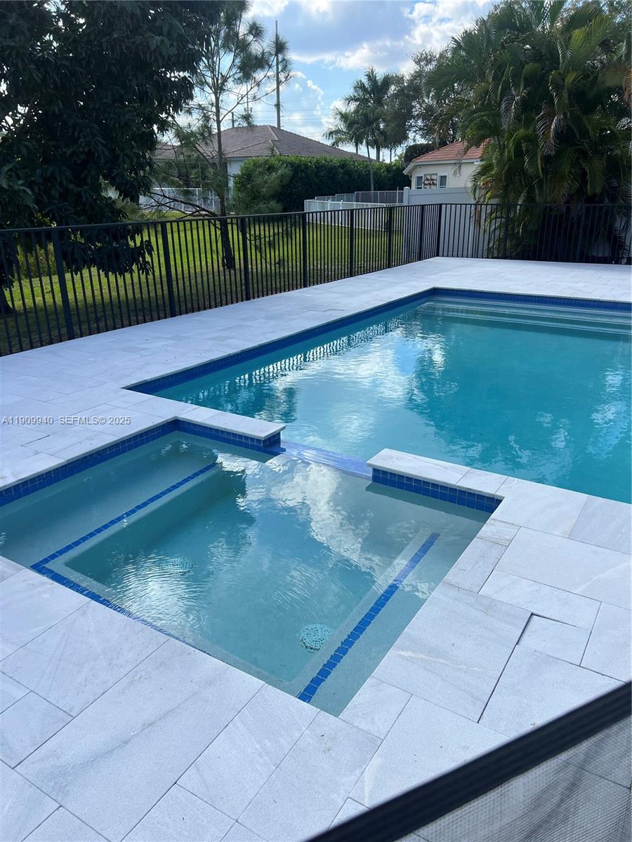 WHITEHORSE ESTATES - Residential Lease