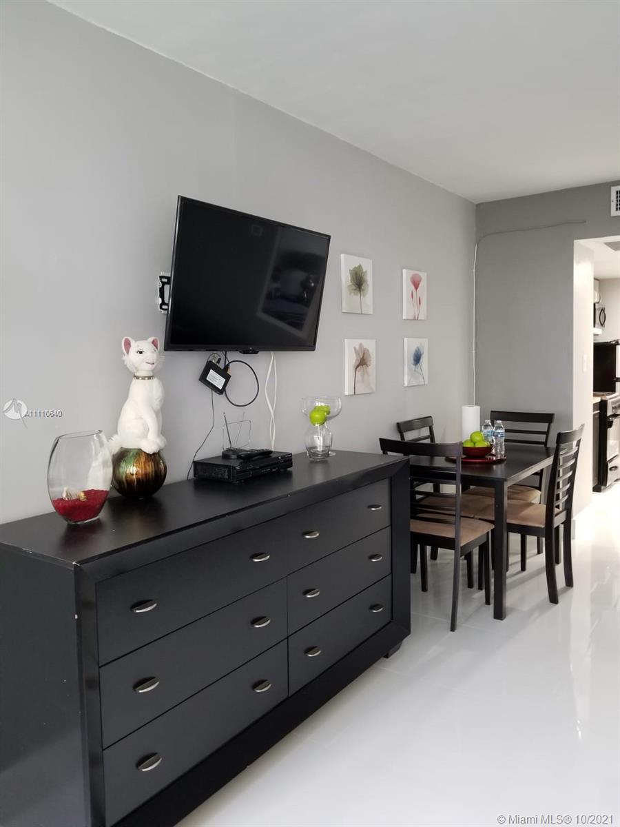 THE AVENTURA BEACH CLUB C - Residential