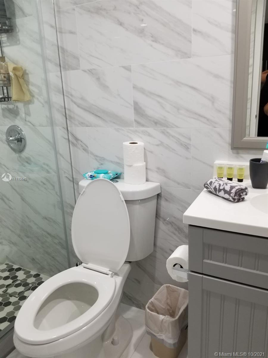 THE AVENTURA BEACH CLUB C - Residential