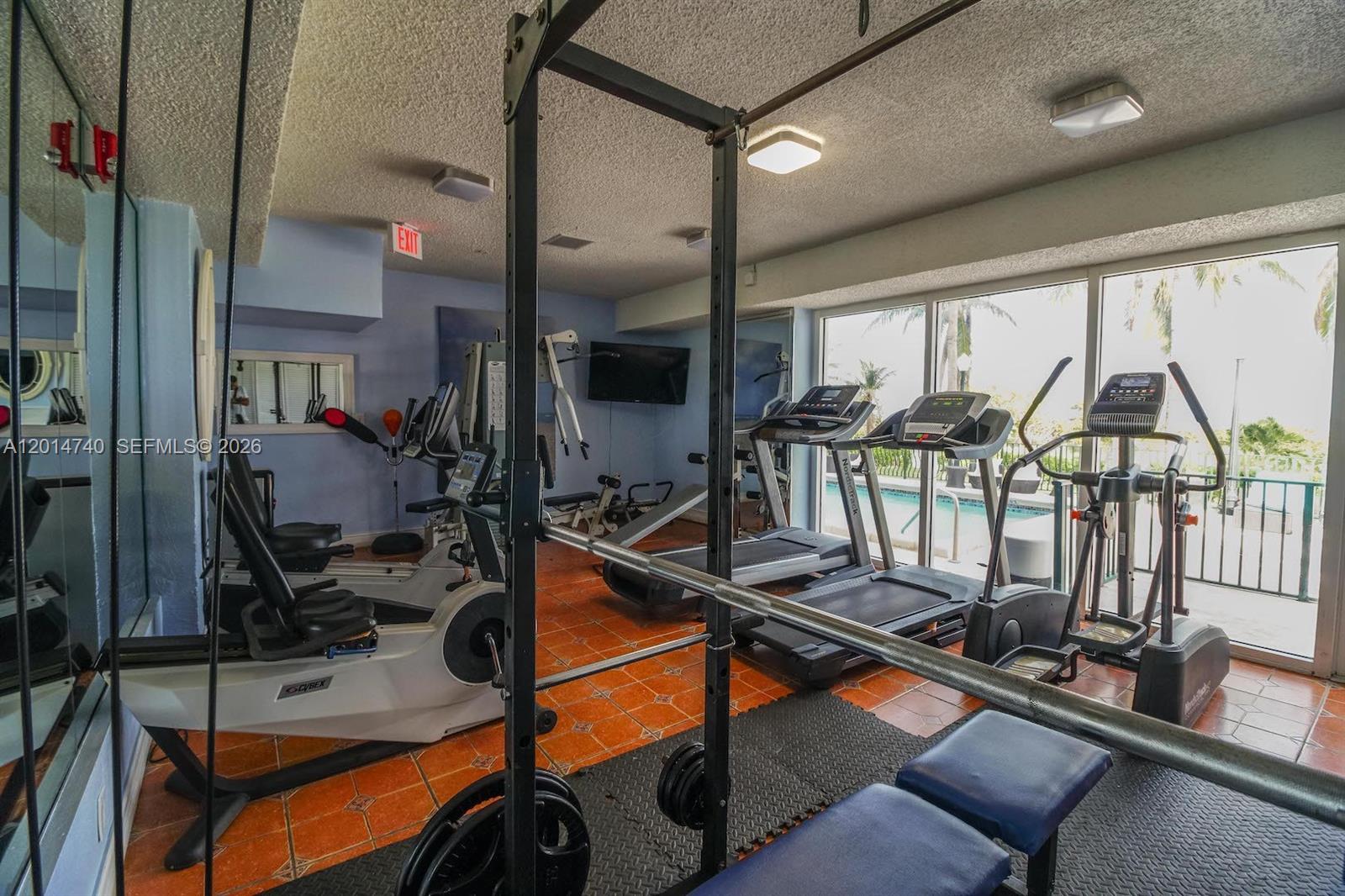 CARLISLE ON THE OCEAN CON - Residential Lease