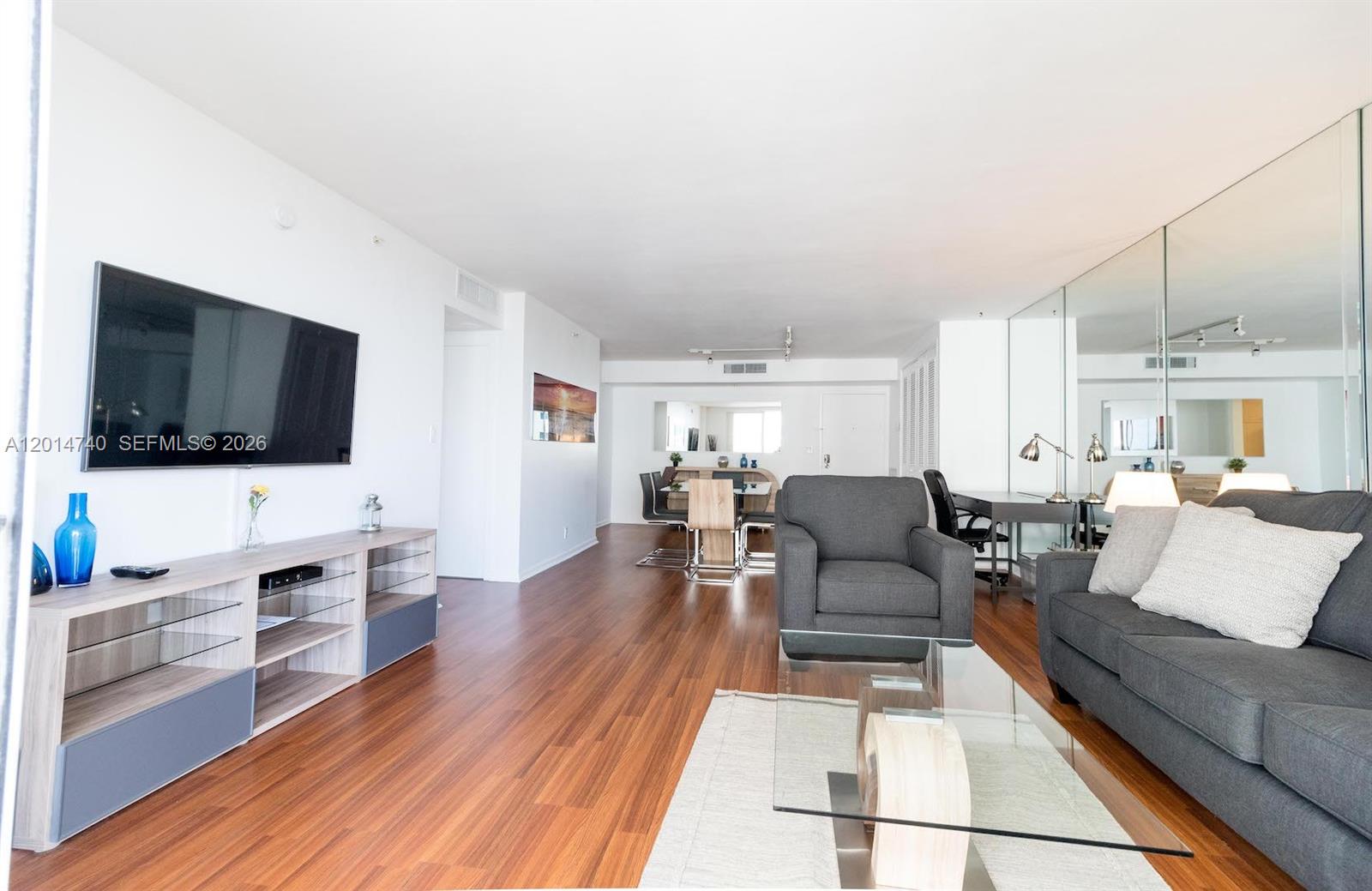 CARLISLE ON THE OCEAN CON - Residential Lease