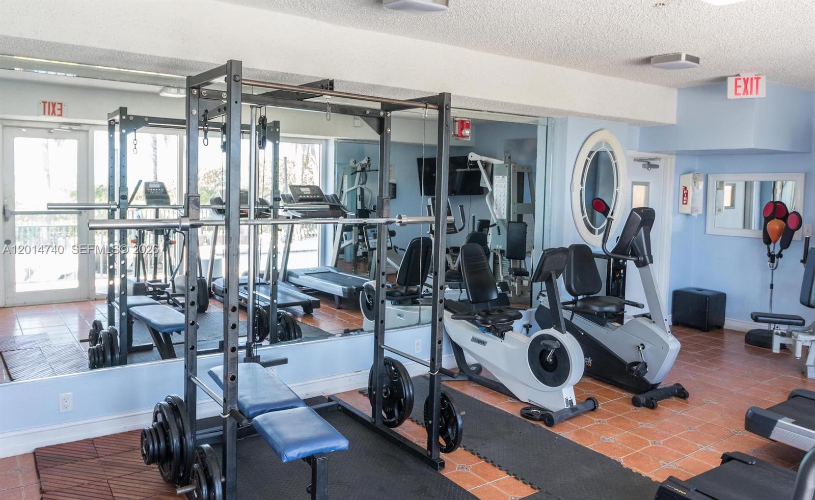 CARLISLE ON THE OCEAN CON - Residential Lease