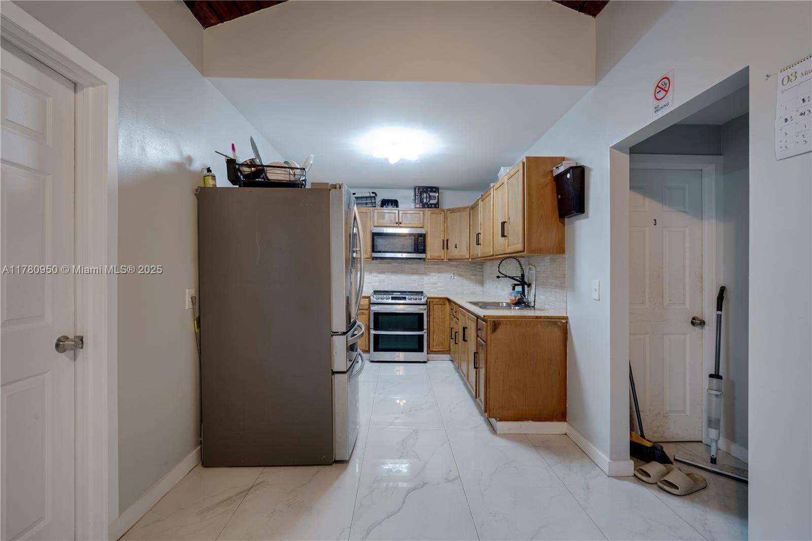 SECOND WESTMORELAND ADDN - Residential Income