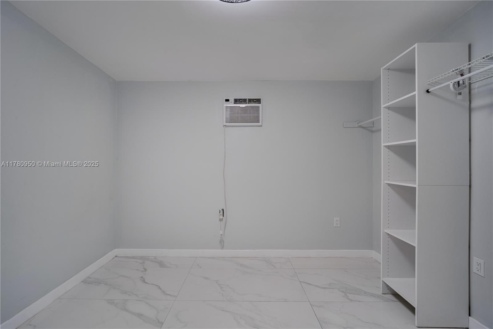 SECOND WESTMORELAND ADDN - Residential Income