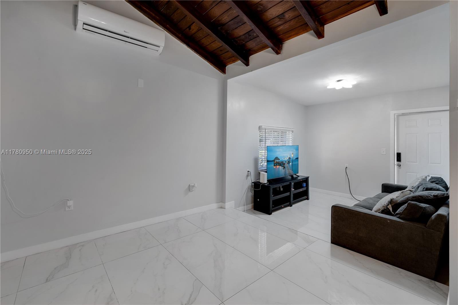 SECOND WESTMORELAND ADDN - Residential Income