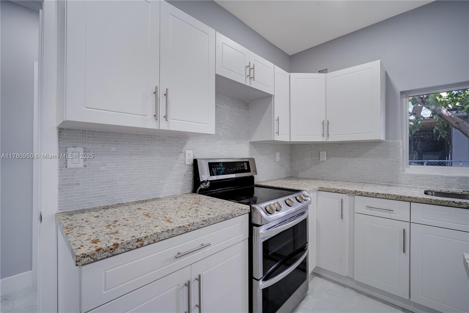 SECOND WESTMORELAND ADDN - Residential Income