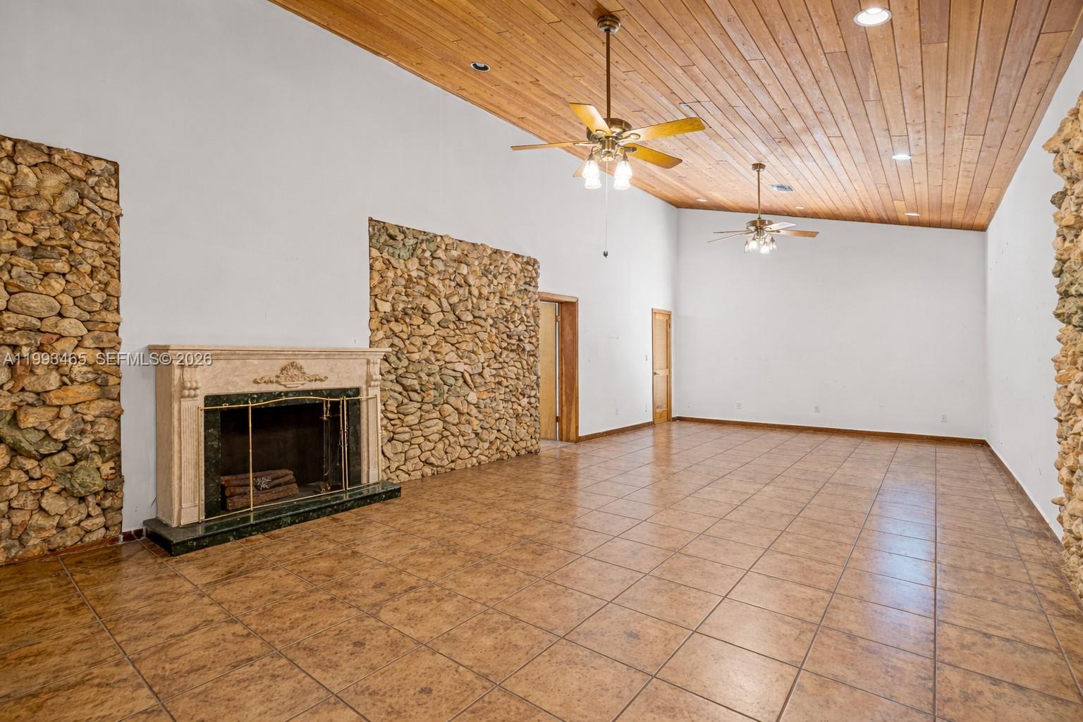 Glenvar Heights - Residential