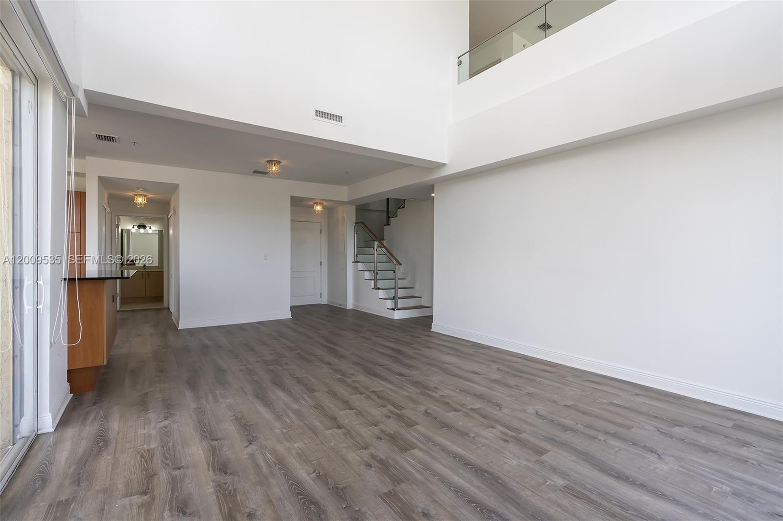 2400 SW 27th Ave PH-4