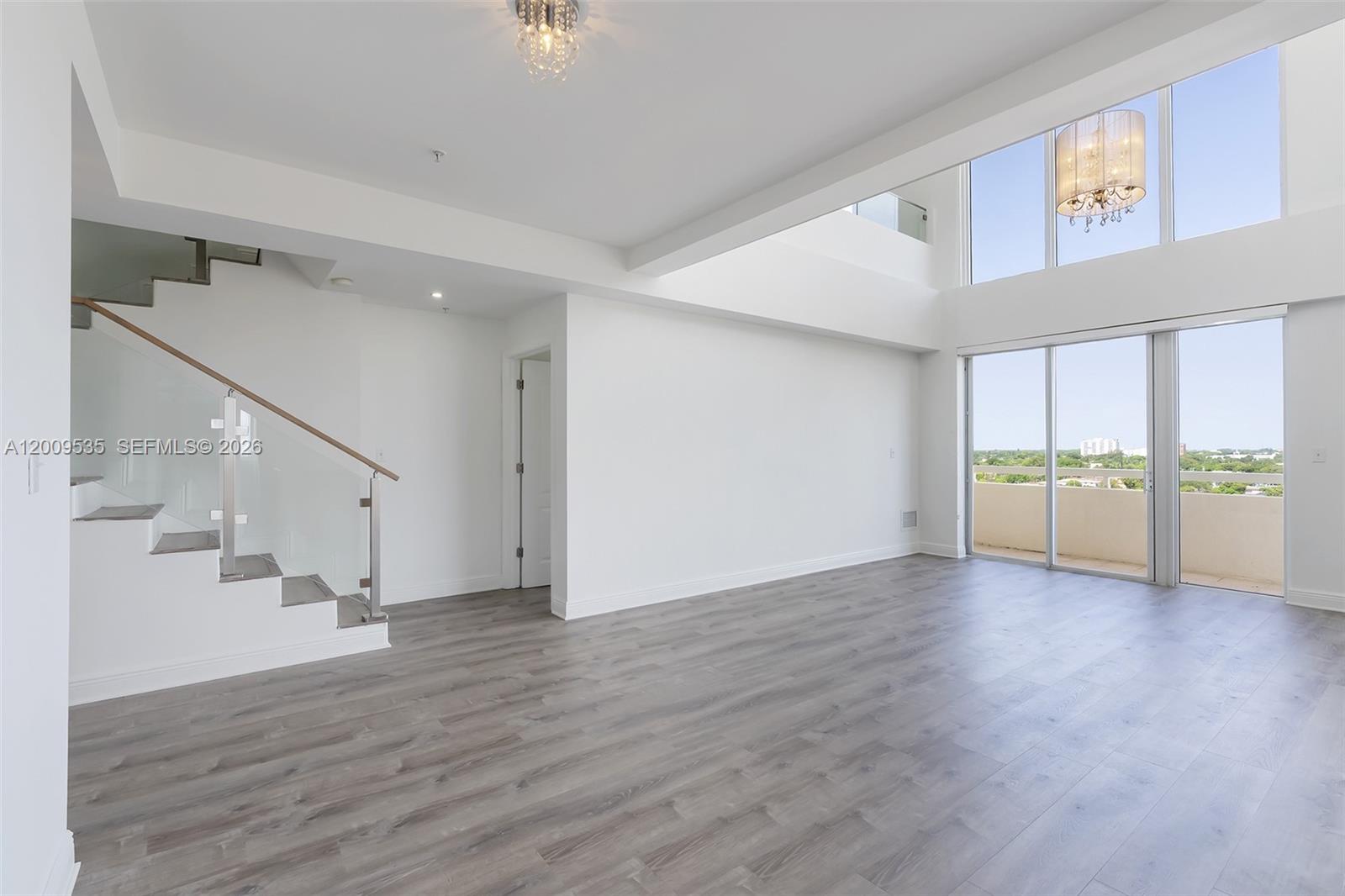 2400 SW 27th Ave PH-4