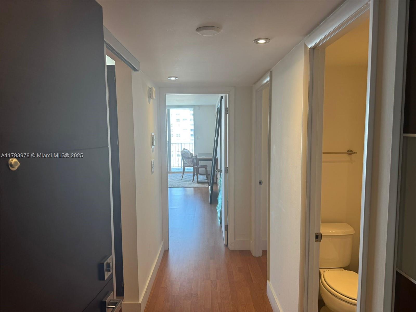 ADMIRALS PORT CONDO-WEST - Residential