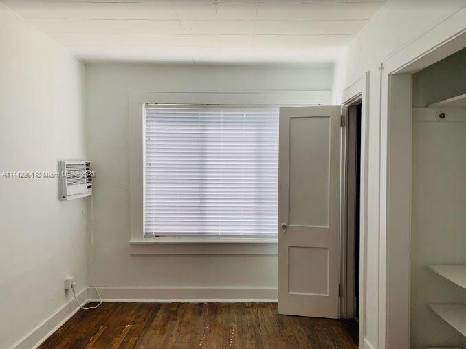 RIO VISTA ISLES - Residential Lease