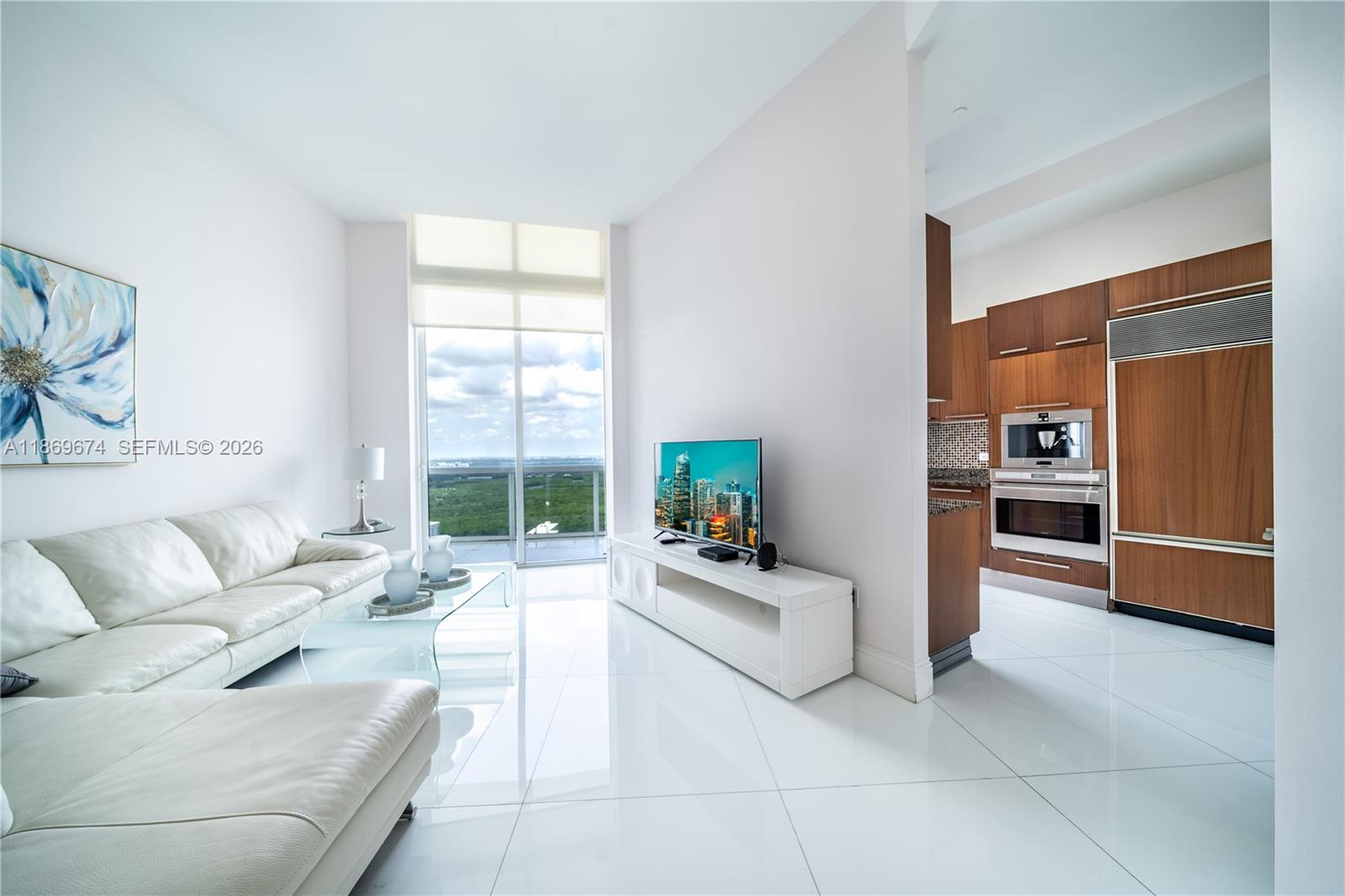 TDR TOWER I CONDO - Residential