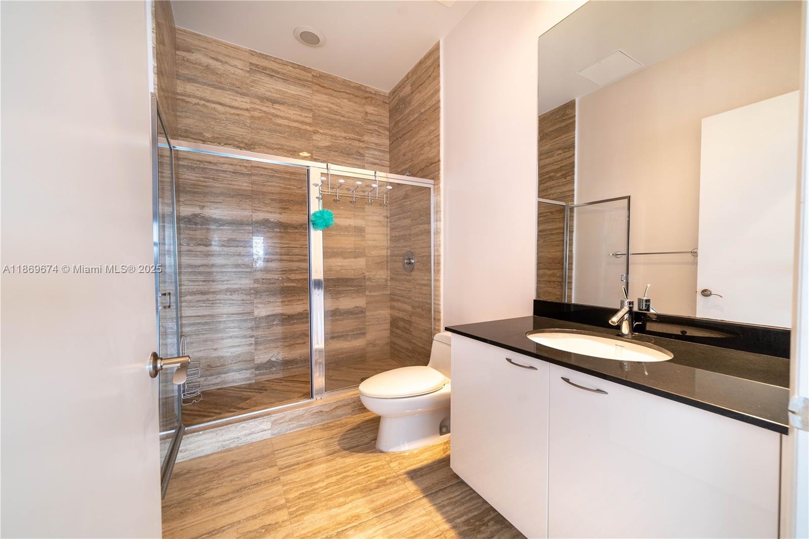 TDR TOWER I CONDO - Residential