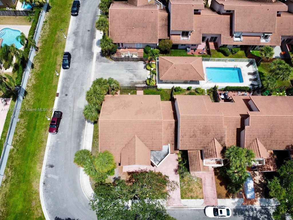 Photo of 10977 W Broward Blvd, Plantation, FL 33324 (MLS # A11795700)