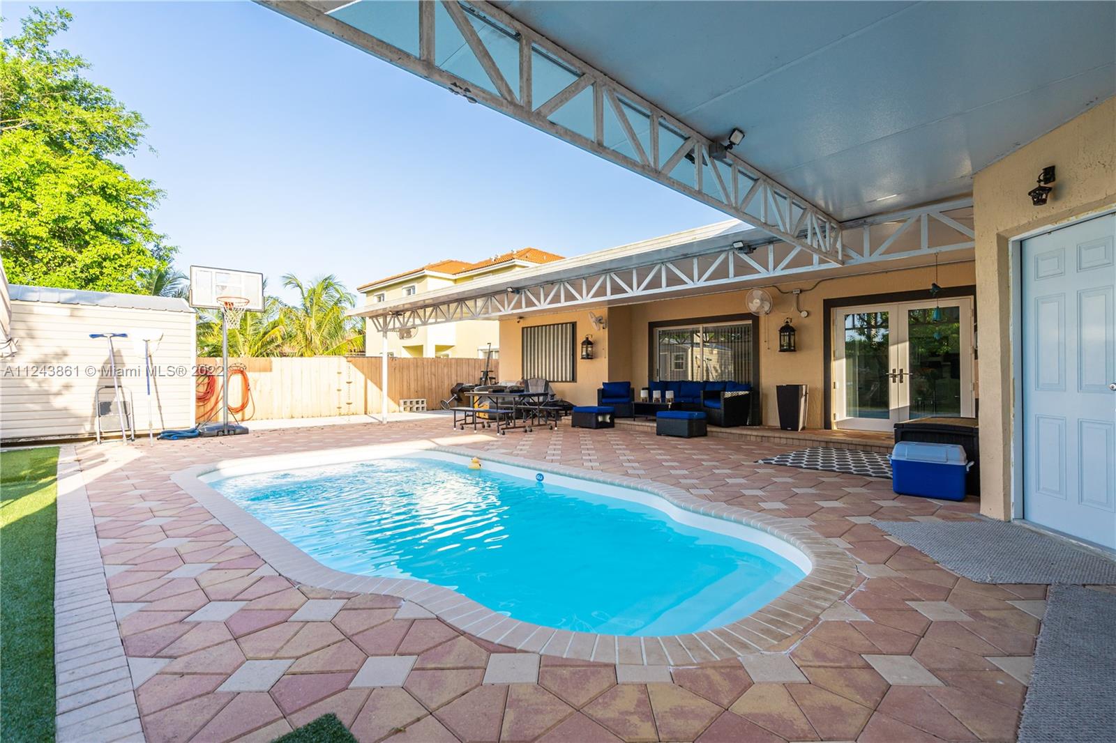 GRACELAND ESTATES NORTH - Residential