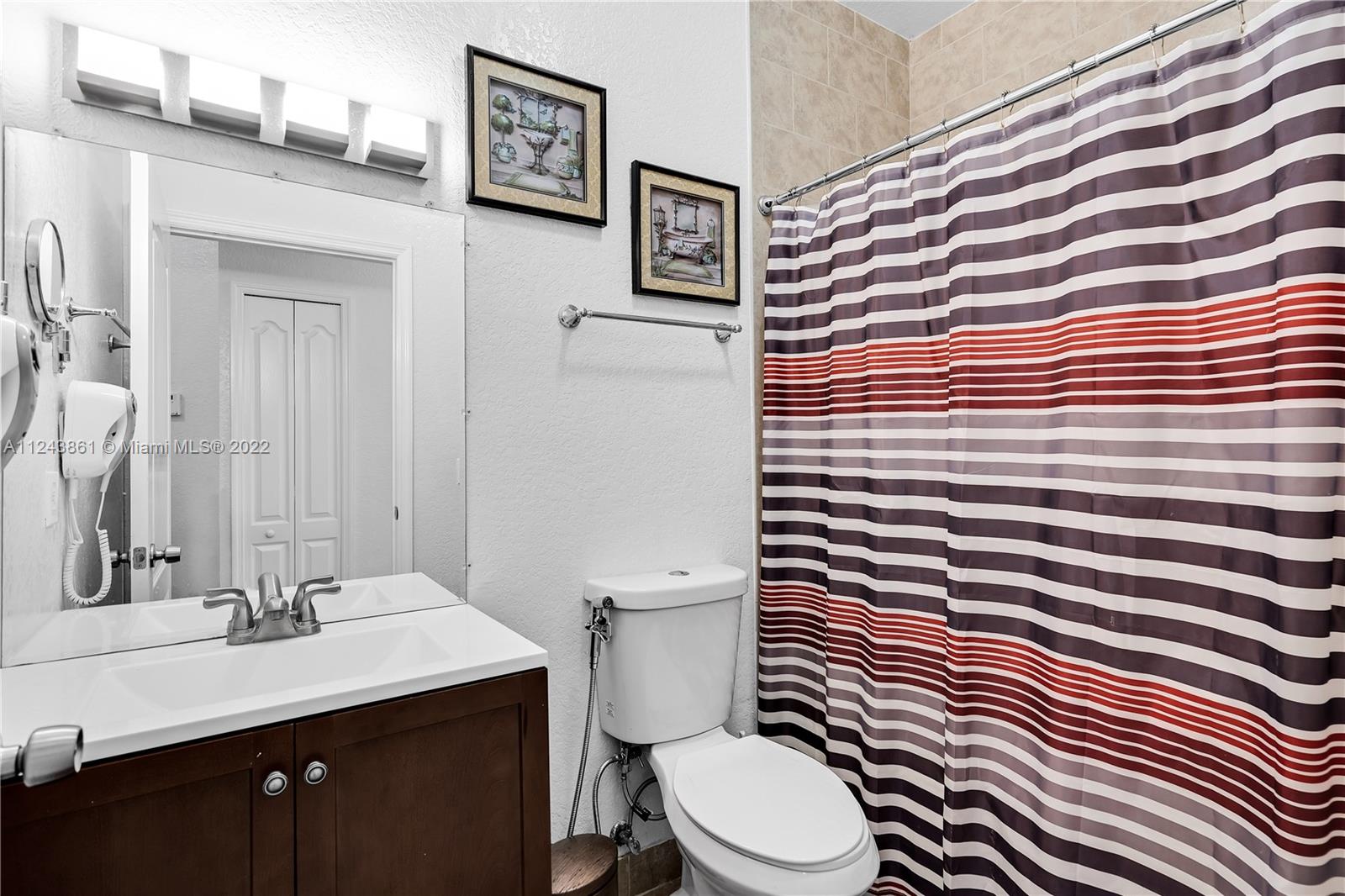 GRACELAND ESTATES NORTH - Residential