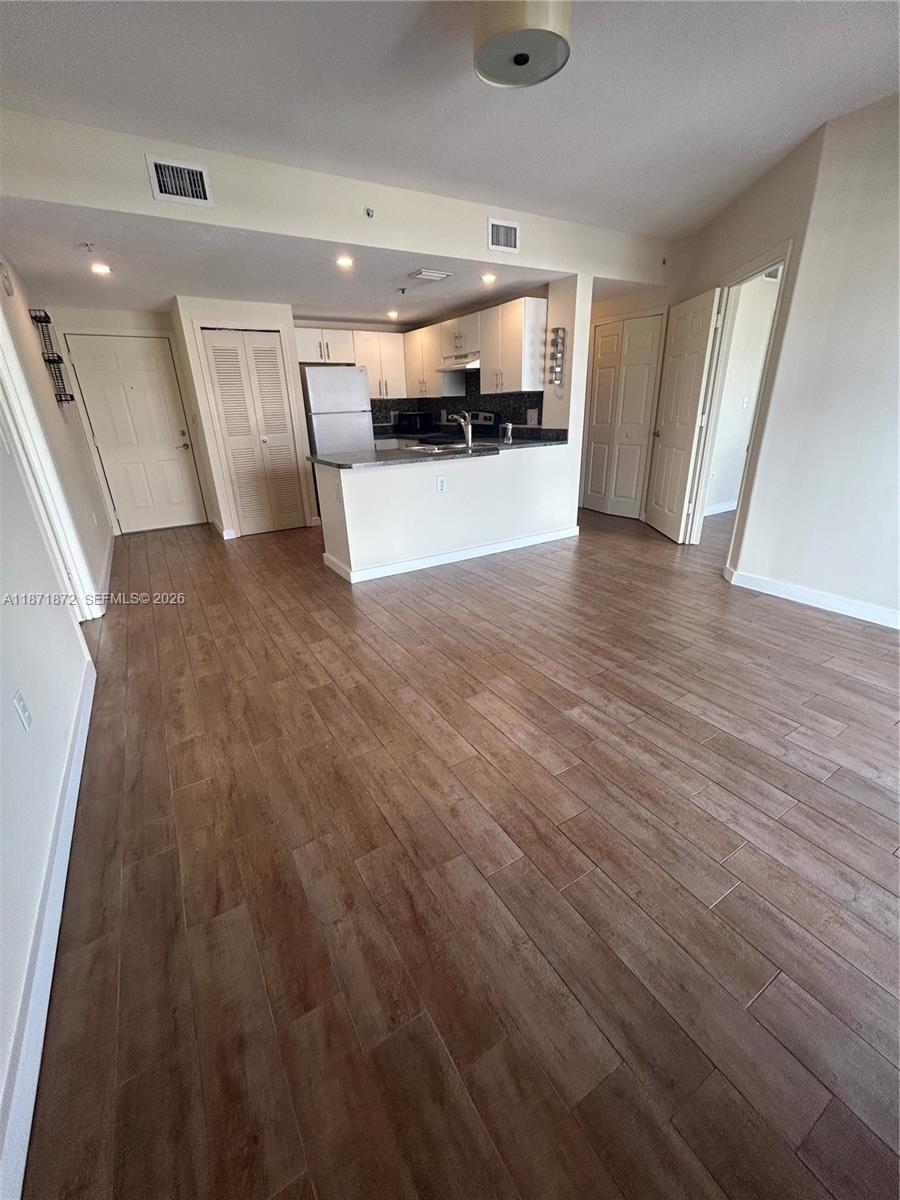 3410 Coral Way PH-02